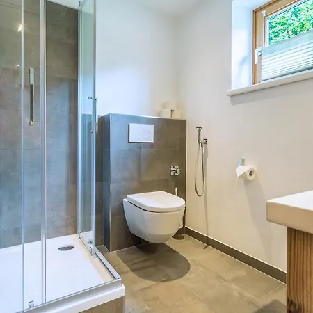 活力小木屋 * 玛丽亚埃姆安斯泰内嫩米尔