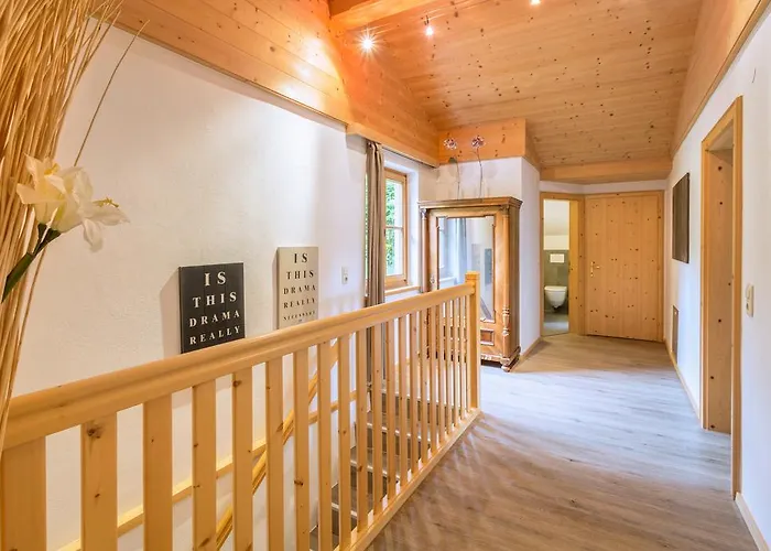 活力小木屋 * 玛丽亚埃姆安斯泰内嫩米尔